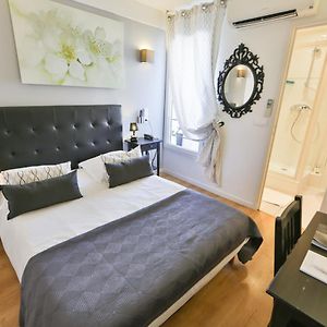 Chambre Standarde Lit Queen-Size